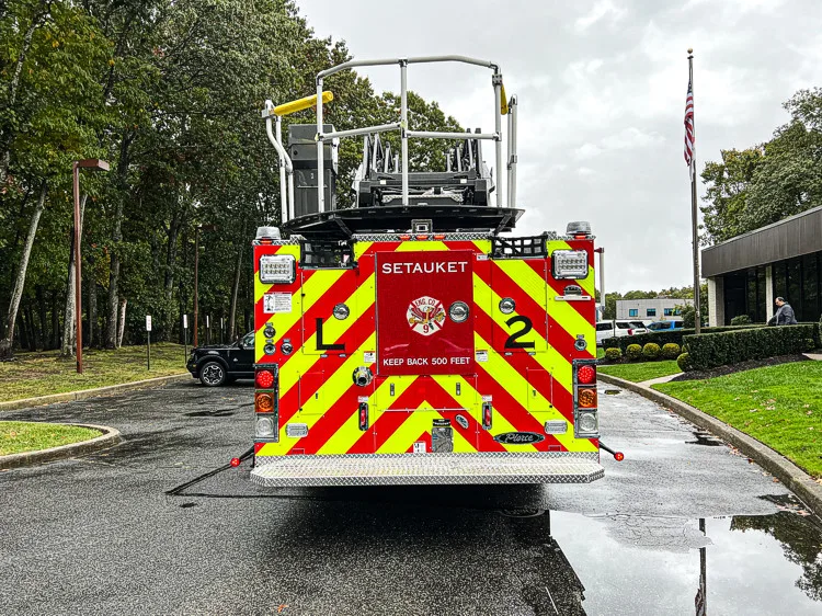 Pierce Enforcer Aerial exterior view, photo 7 of 46