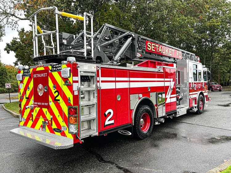 Pierce Enforcer Aerial exterior view, photo 8 of 46