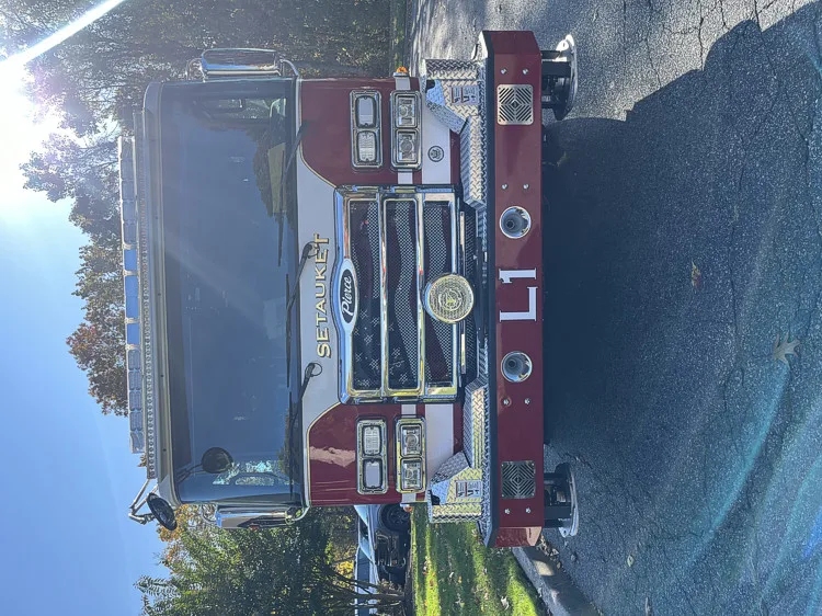 Pierce Enforcer Aerial exterior view, photo 3 of 31