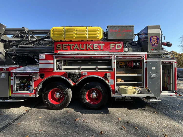 Pierce Enforcer Aerial exterior view, photo 6 of 31