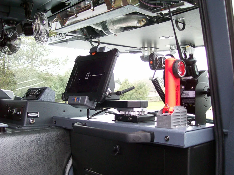 Pierce Pumper exterior view, photo 40 of 87