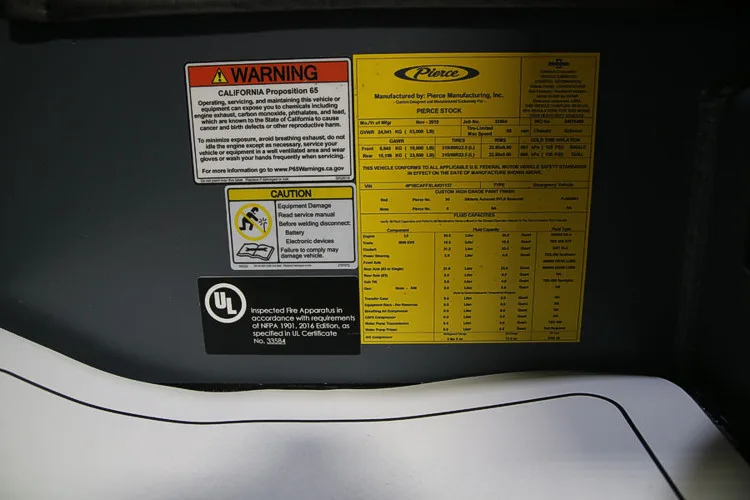 Pierce Enforcer Pumper exterior view, photo 26 of 65