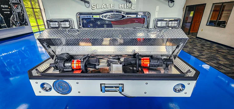 Pierce Enforcer Pumper exterior view, photo 16 of 80