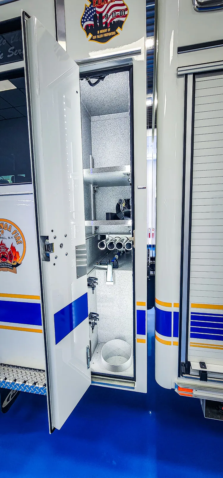 Pierce Enforcer Pumper exterior view, photo 18 of 80