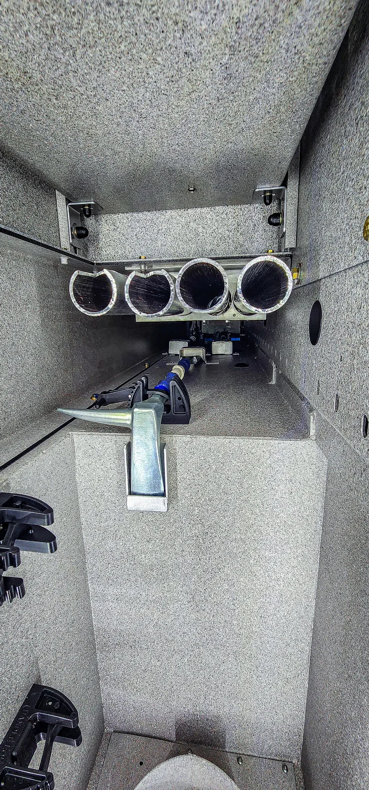 Pierce Enforcer Pumper exterior view, photo 19 of 80