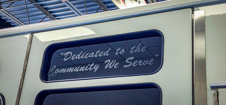 Pierce Enforcer Pumper exterior view, photo 35 of 80