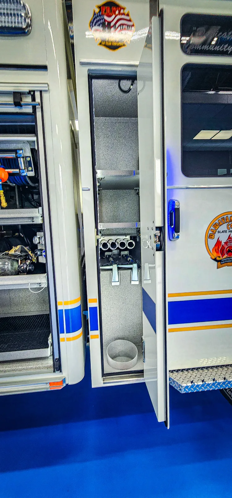 Pierce Enforcer Pumper exterior view, photo 45 of 80