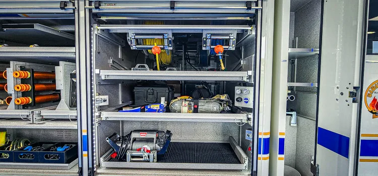 Pierce Enforcer Pumper exterior view, photo 46 of 80