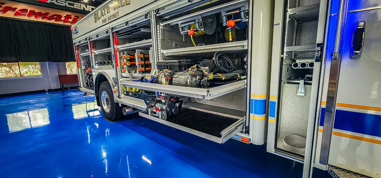 Pierce Enforcer Pumper exterior view, photo 47 of 80