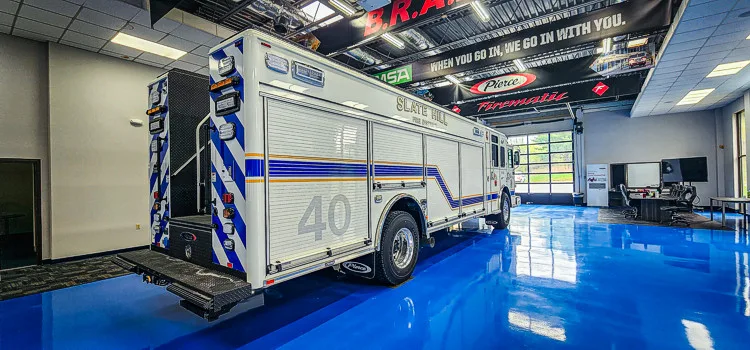 Pierce Enforcer Pumper exterior view, photo 5 of 80