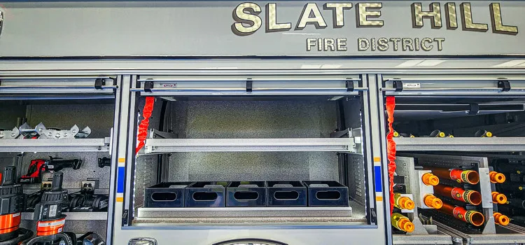 Pierce Enforcer Pumper exterior view, photo 54 of 80