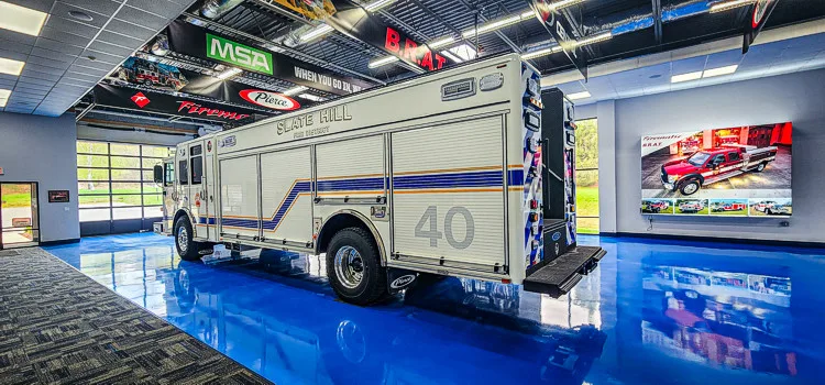 Pierce Enforcer Pumper exterior view, photo 7 of 80
