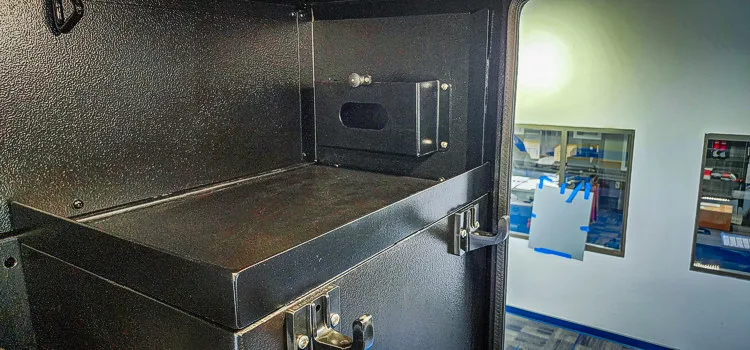 Pierce Enforcer Pumper exterior view, photo 70 of 80