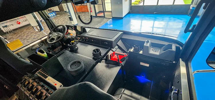 Pierce Enforcer Pumper exterior view, photo 74 of 80