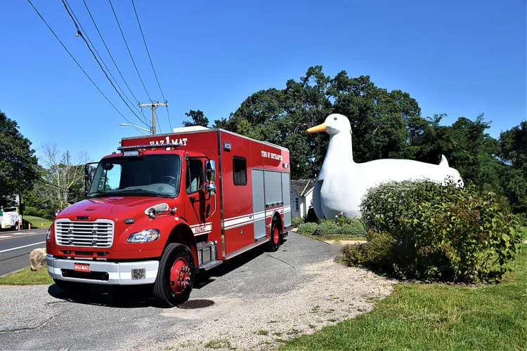 Pierce Fire Apparatus exterior view, photo 12 of 25