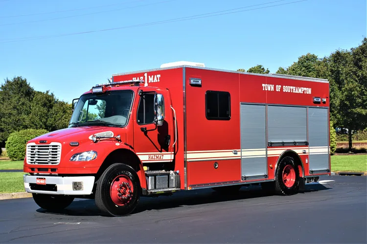 Pierce Fire Apparatus exterior view, photo 18 of 25