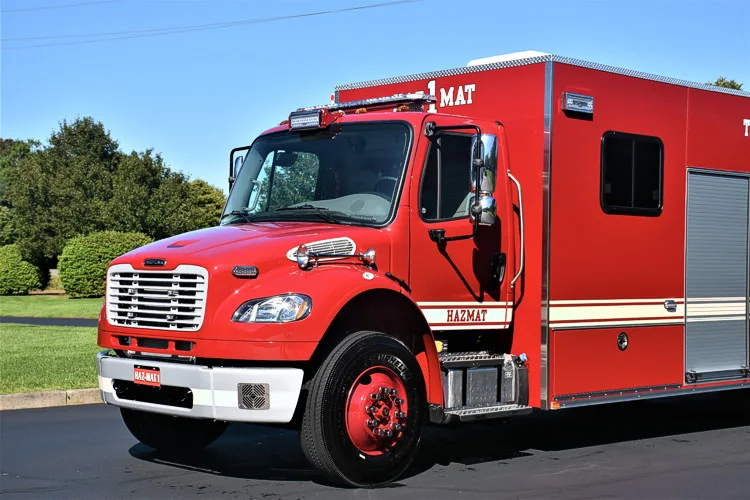 Pierce Fire Apparatus exterior view, photo 19 of 25