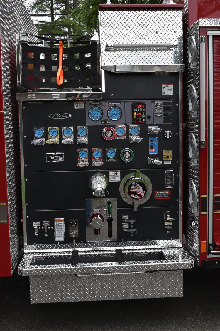 Pierce Enforcer exterior view, photo 27 of 29