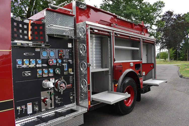 Pierce Enforcer exterior view, photo 8 of 29