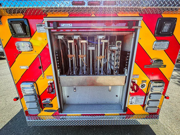 Pierce Enforcer Aerial exterior view, photo 23 of 59