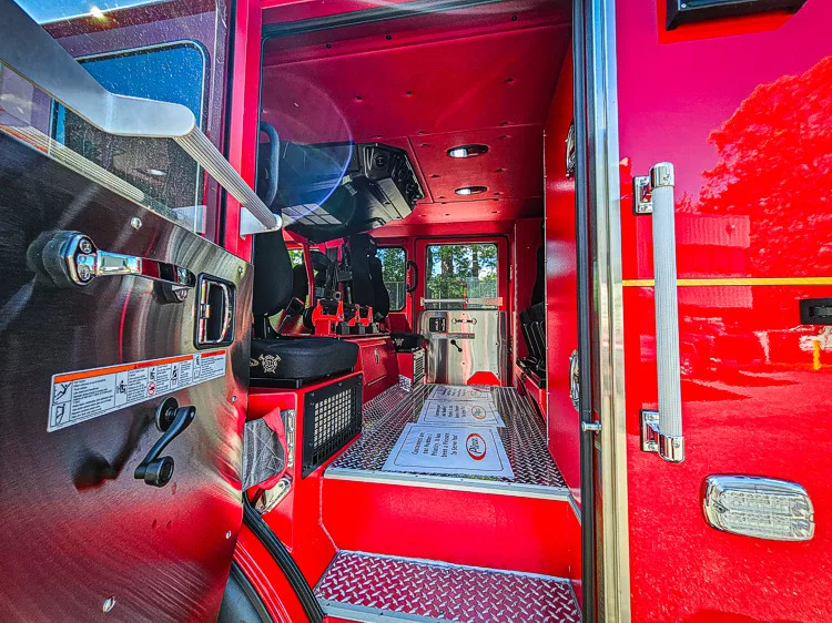 Pierce Enforcer Aerial exterior view, photo 38 of 59