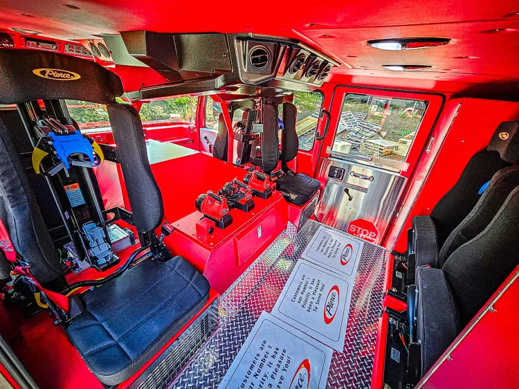 Pierce Enforcer Aerial exterior view, photo 39 of 59