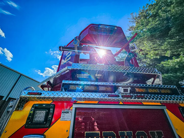 Pierce Enforcer Aerial exterior view, photo 56 of 59