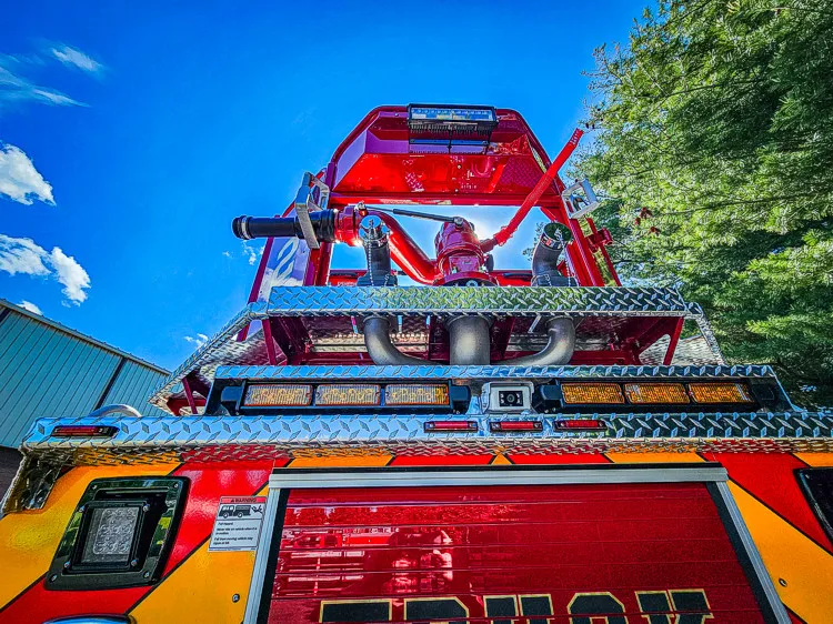 Pierce Enforcer Aerial exterior view, photo 57 of 59