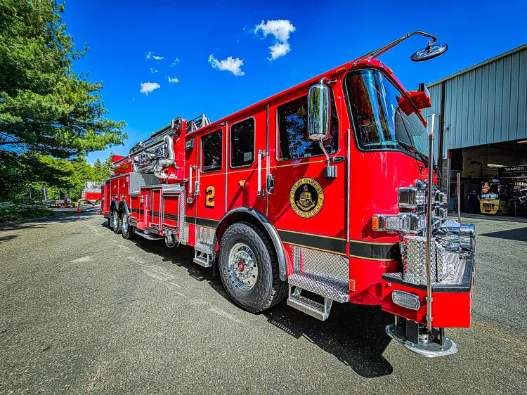 Pierce Enforcer Aerial exterior view, photo 7 of 59