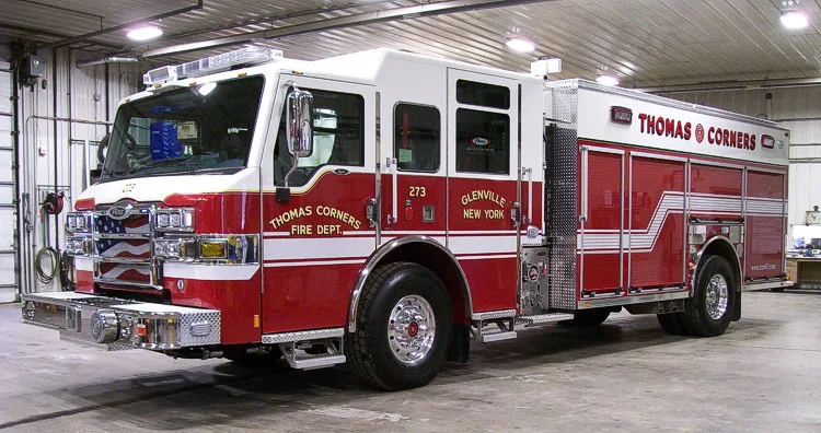 Pierce Velocity exterior view, photo 5 of 33