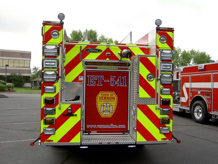 Rear view close-up showing chevron panel and unit number lettering