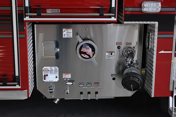 Pierce Enforcer Aerial exterior view, photo 14 of 55