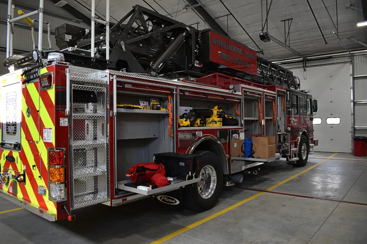 Pierce Enforcer Aerial exterior view, photo 16 of 55