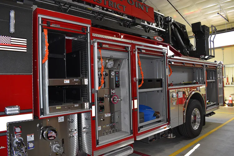 Pierce Enforcer Aerial exterior view, photo 22 of 55