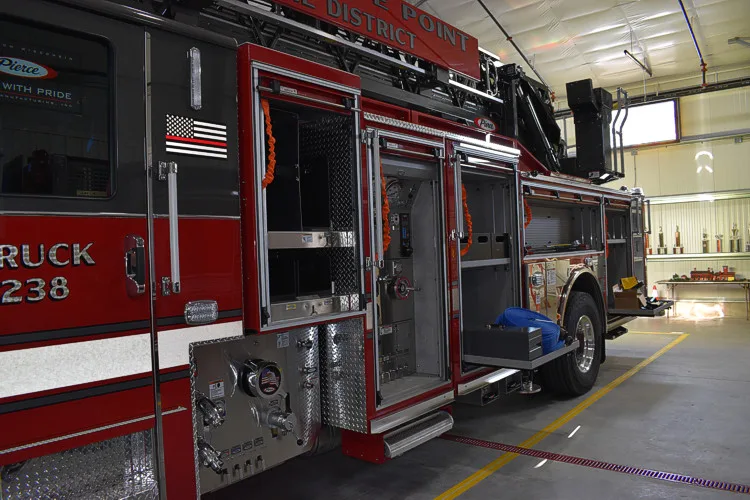 Pierce Enforcer Aerial exterior view, photo 25 of 55