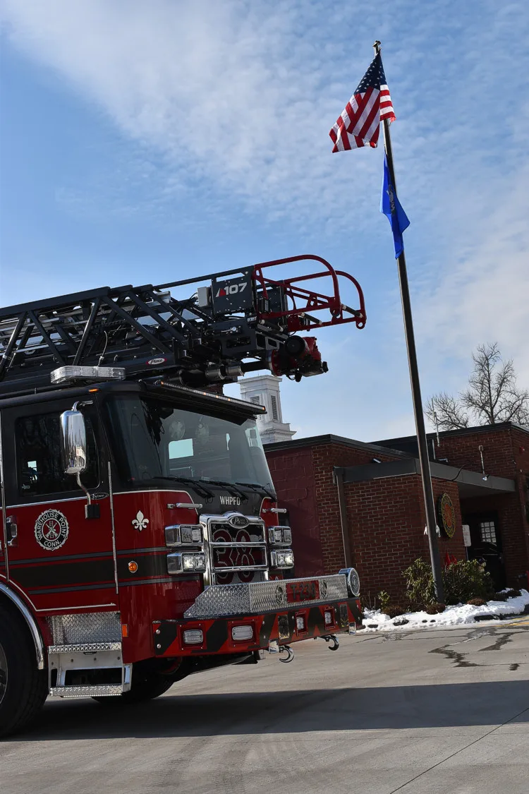Pierce Enforcer Aerial exterior view, photo 44 of 55