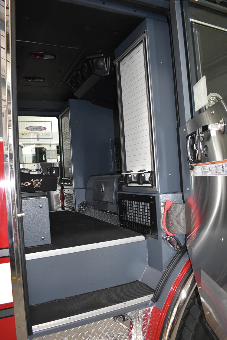 Pierce Enforcer Aerial exterior view, photo 47 of 55