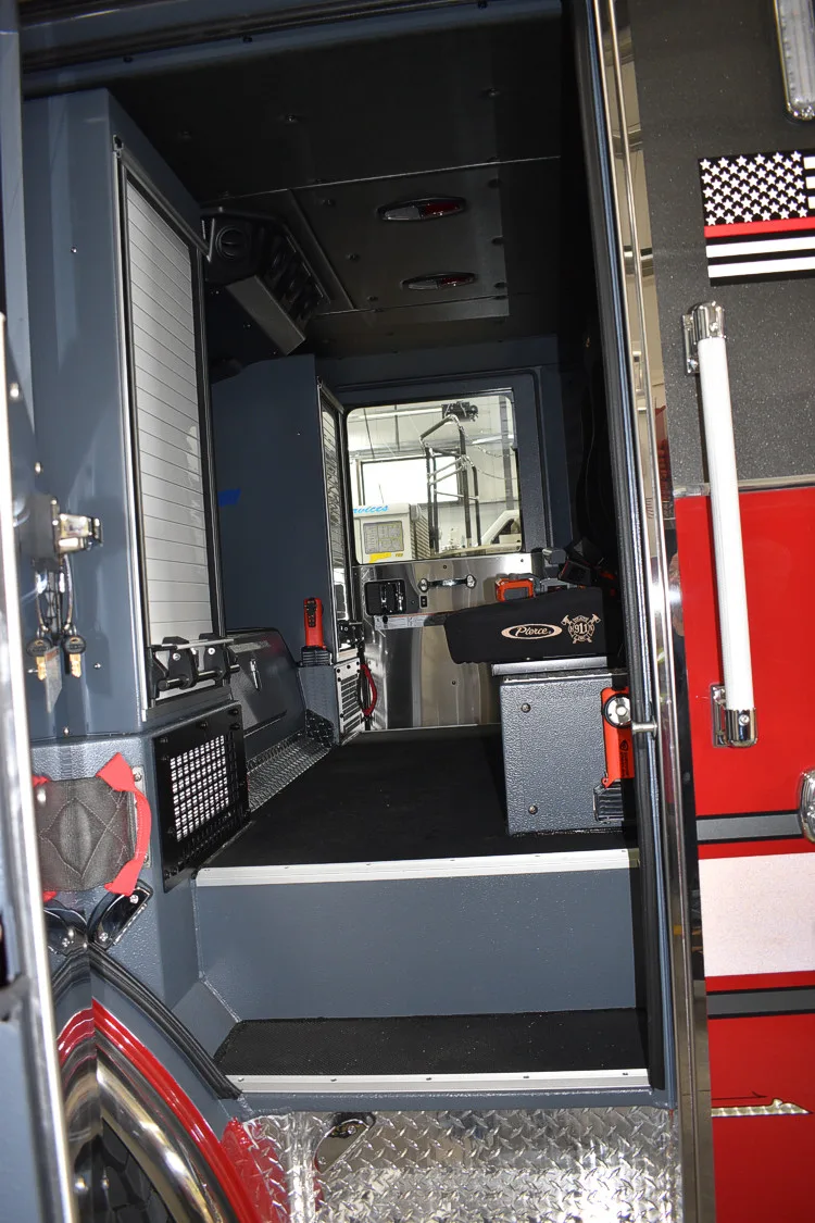 Pierce Enforcer Aerial exterior view, photo 50 of 55