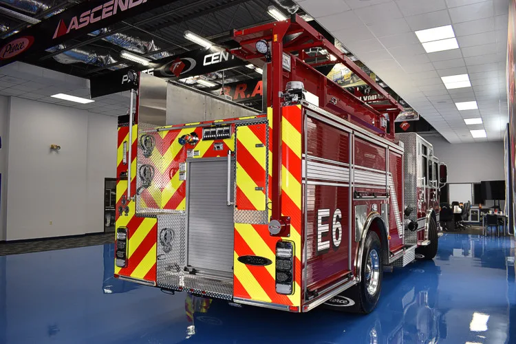 Rear-right exterior view showing chevrons and rear body corner