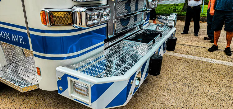 Pierce Enforcer Pumper exterior view, photo 49 of 57