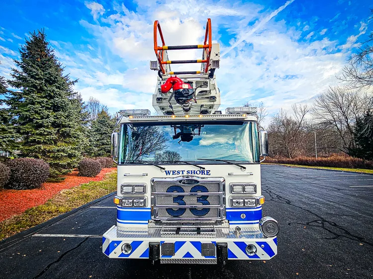 Pierce Enforcer Aerial exterior view, photo 44 of 64