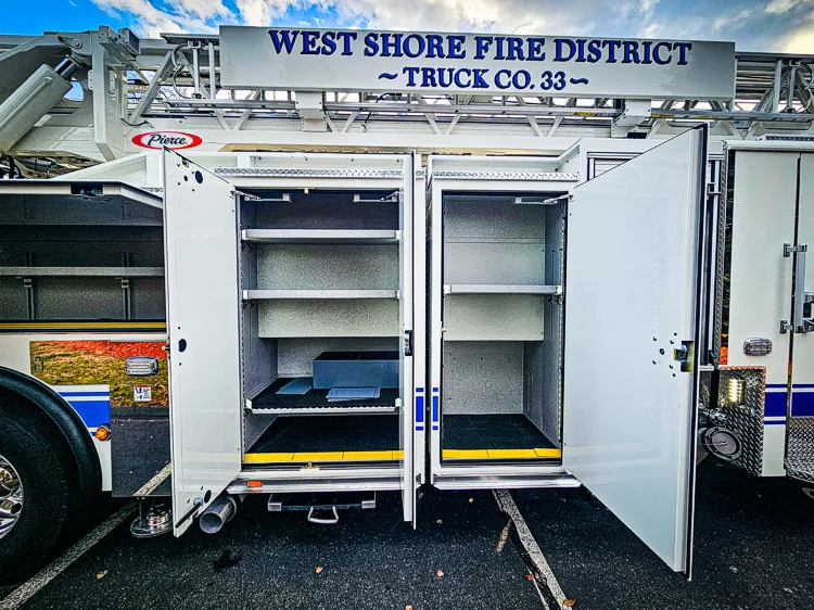 Pierce Enforcer Aerial exterior view, photo 51 of 64