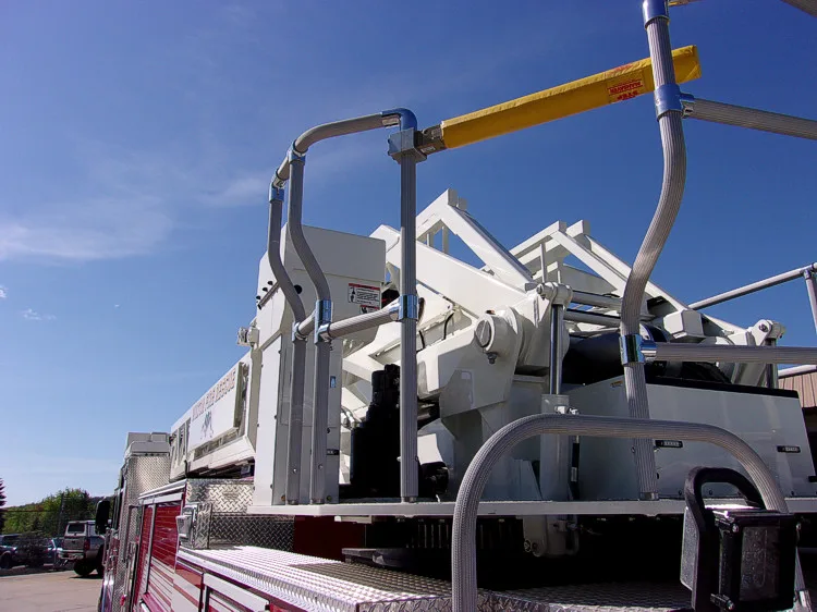 Pierce Velocity Aerial exterior view, photo 18 of 71