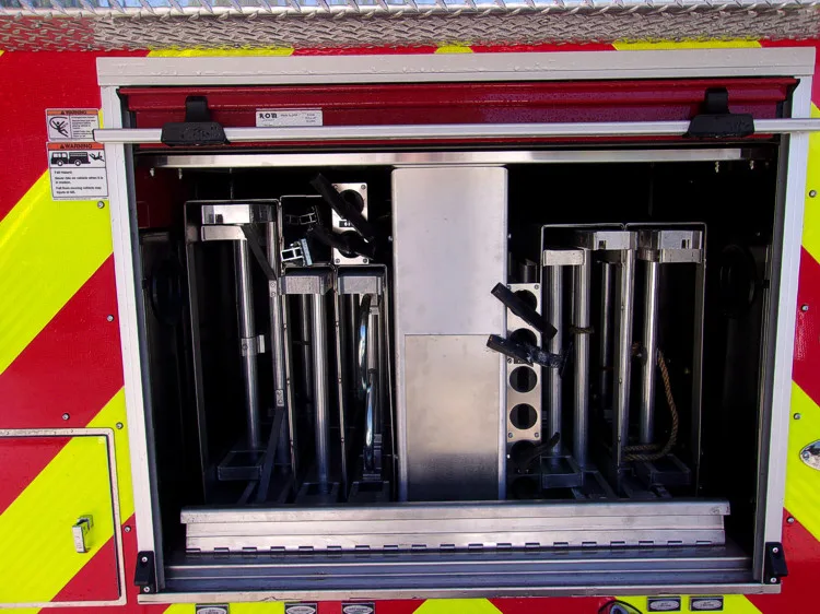 Pierce Velocity Aerial exterior view, photo 20 of 71