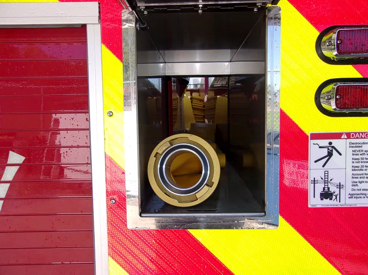 Pierce Velocity Aerial exterior view, photo 25 of 71