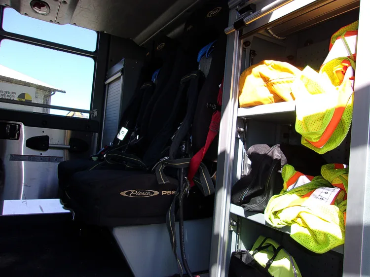 Pierce Velocity Aerial exterior view, photo 6 of 71