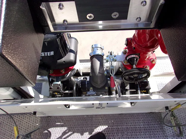 Pierce Velocity Aerial exterior view, photo 59 of 71