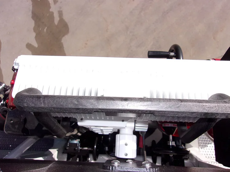 Pierce Velocity Aerial exterior view, photo 62 of 71