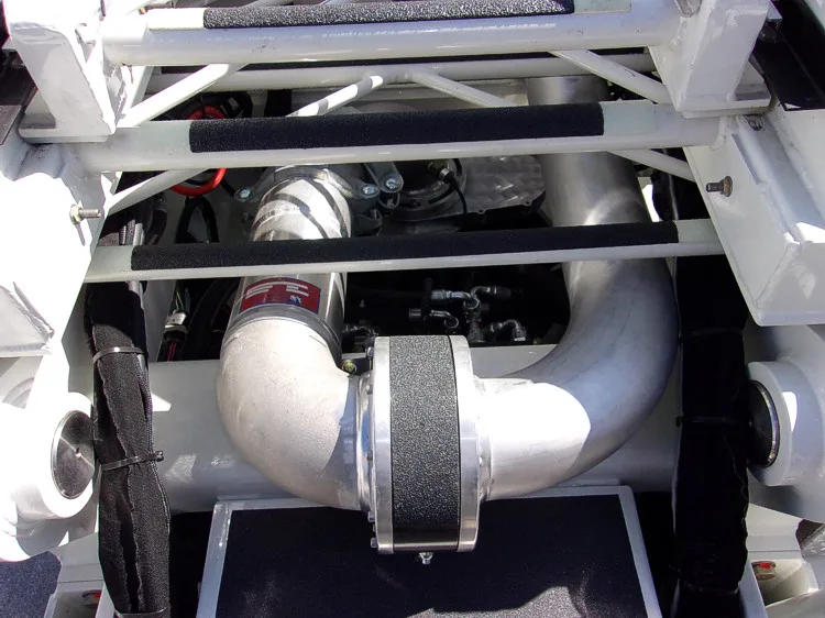 Pierce Velocity Aerial exterior view, photo 67 of 71