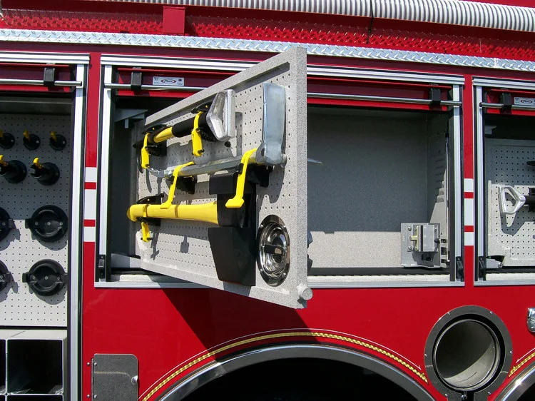 Pierce Velocity exterior view, photo 10 of 30